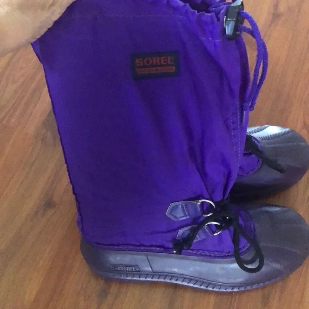 Sorel purple winter